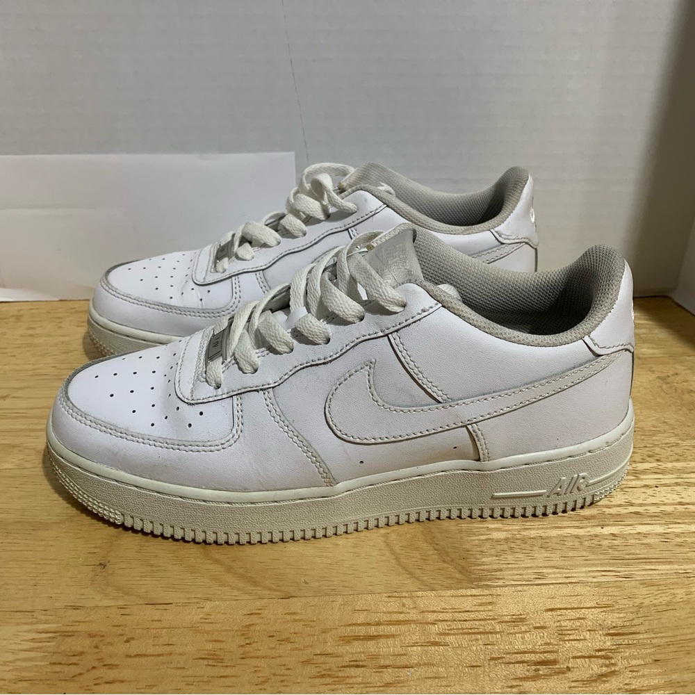 Nike Boys Air Force 1 Low White Casual Shoes Size 6.5y